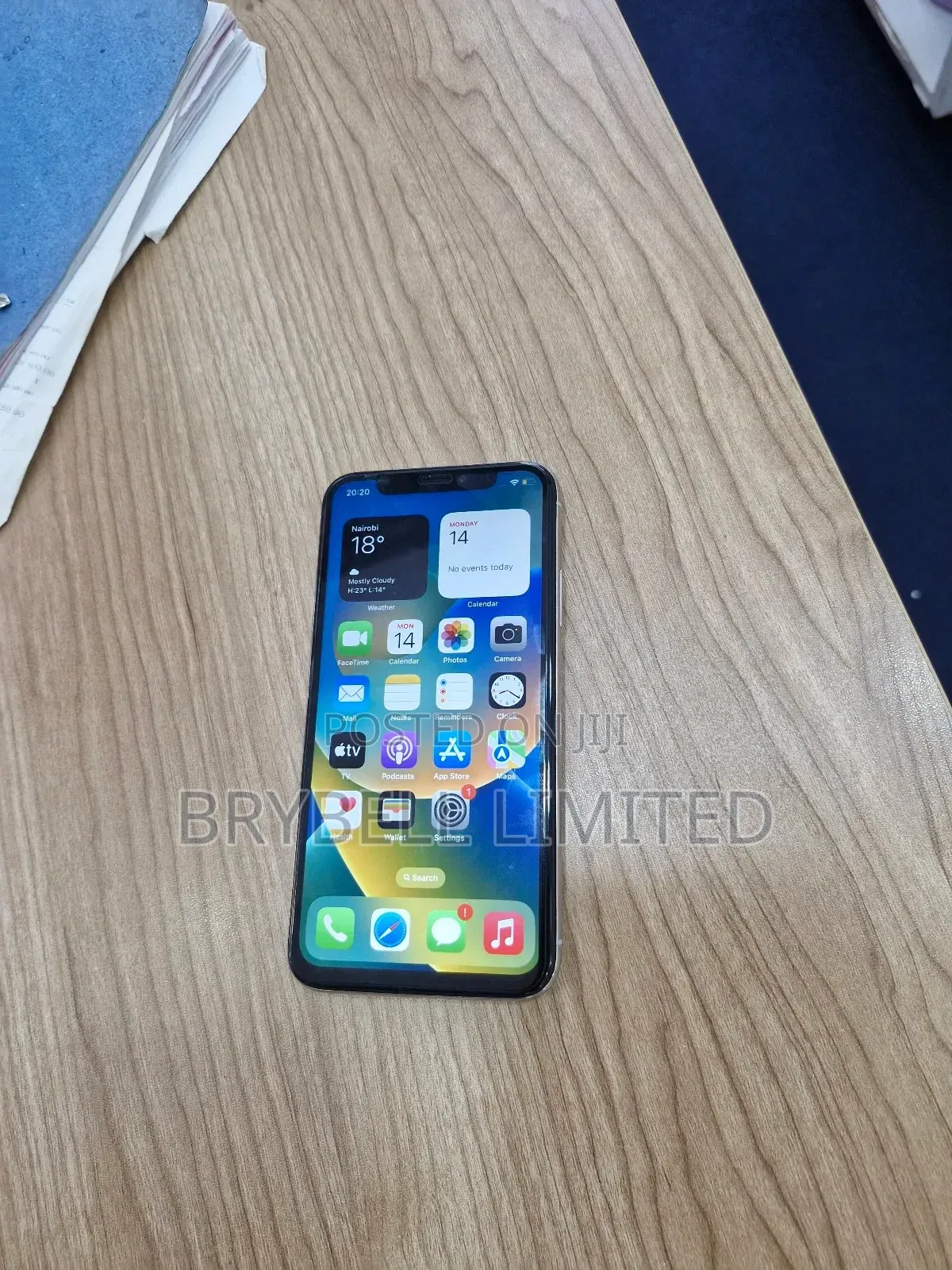 Apple iPhone X 64 GB White