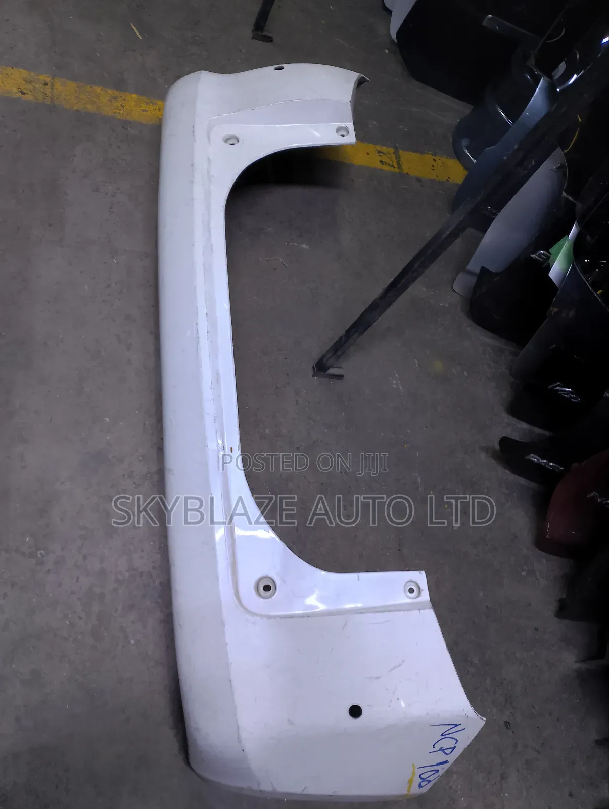 Toyota Ractis 2008 Rear Bumper