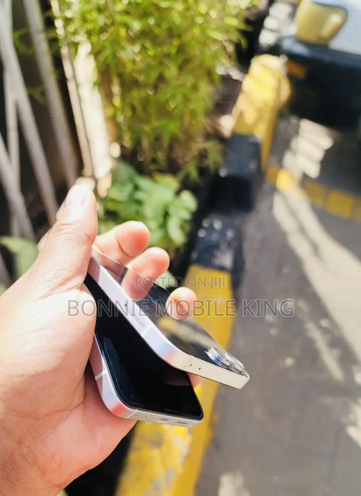 Samsung Galaxy Phones Repairs. (Diamond Plaza 1,Parklands)