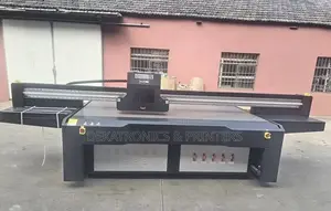 250cm by 130cm Uv Flatbed Printer With 8 Richo G5/G6 Heads