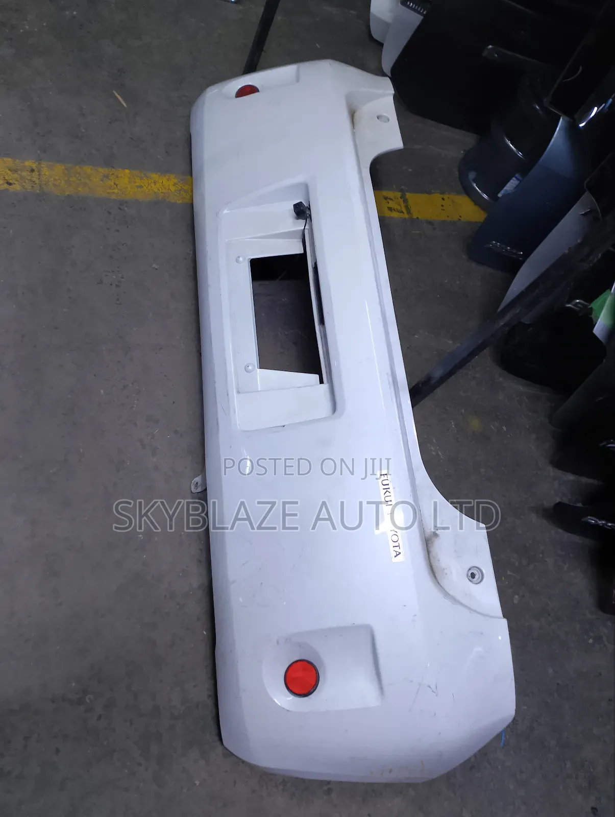 Toyota Porte Rear Bumper