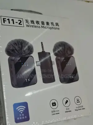 F11‐2 Portable Wireless Mic – Rechargeable Lavalier Set