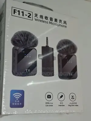F11‐2 Rechargeable Lavalier Set – For Vlogs & Interviews