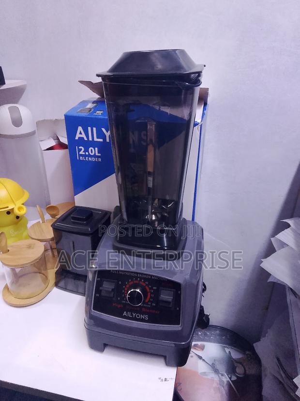 Ailyons Commercial Blender - main view