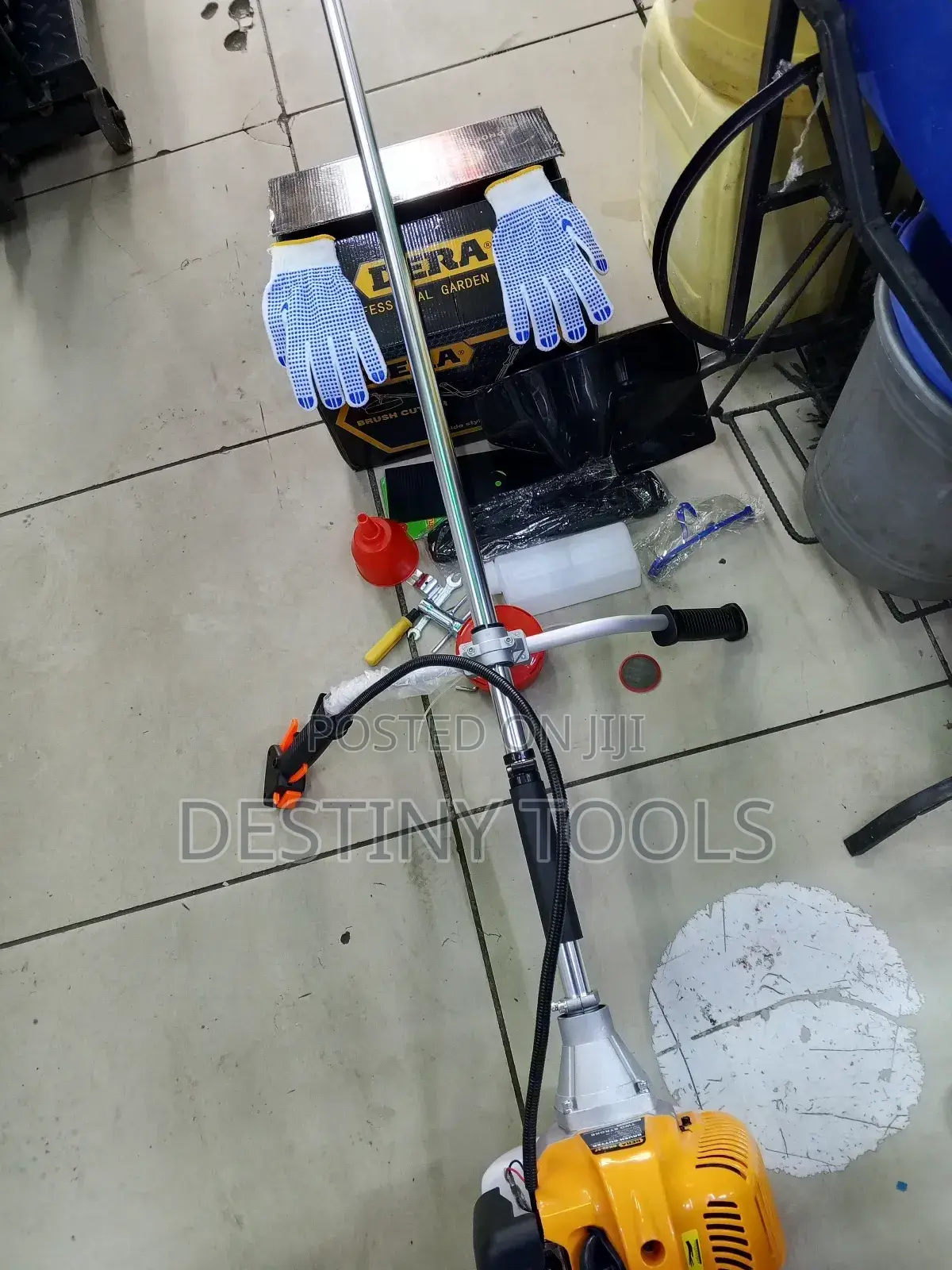 Dera Brush Cutter Machine