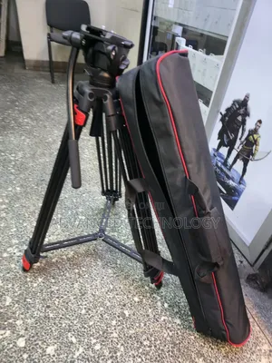 Heavy Duty Proffessional Camera Tripod