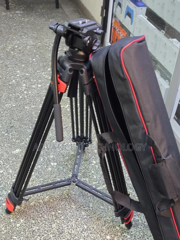 Heavy Duty Proffessional Camera Tripod - thumbnail 3