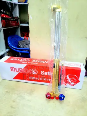 Industrial-Grade Flame Cutting – Nm250 Torch for Metalwork