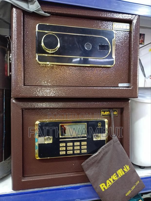 Fire Prove Metallic Safe Box/Safe Box