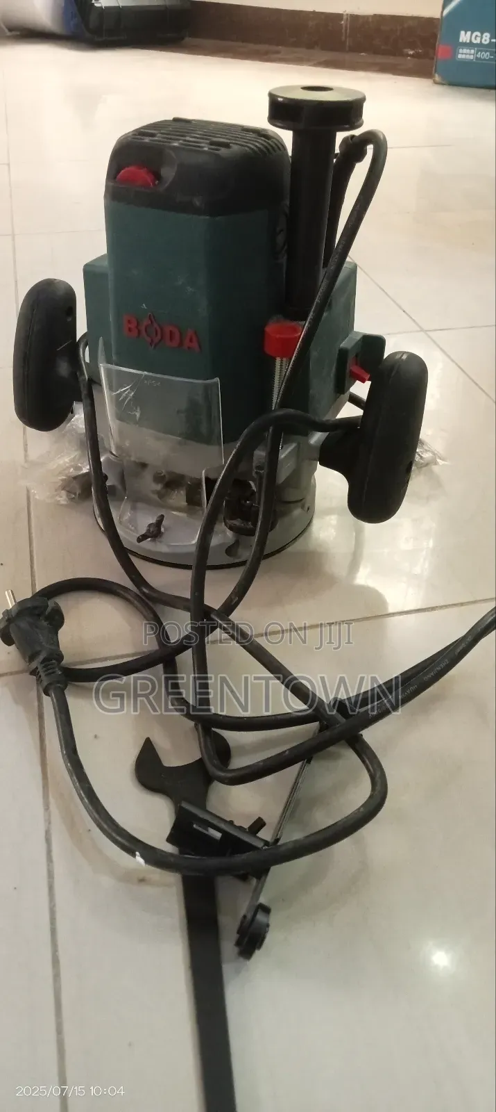 R8-12 Electric Router