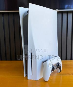 Ps5 ,Ps5 Standard One Controller 825gb - main view