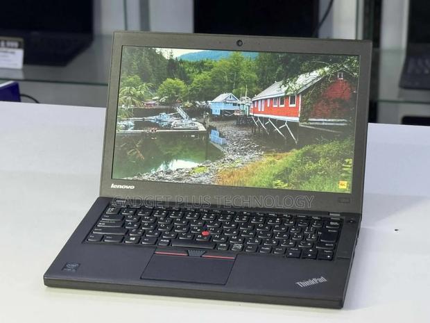 Laptop Lenovo ThinkPad X250 8GB Intel Core i5 SSD 256GB - thumbnail 4