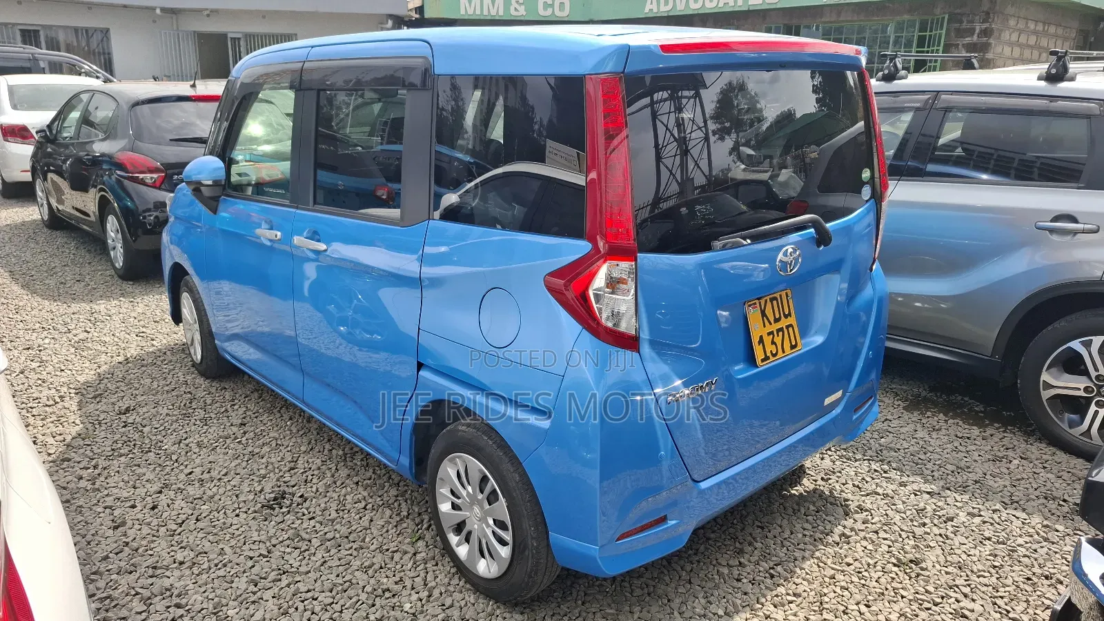Toyota Roomy 1.0 FWD 2019 Blue