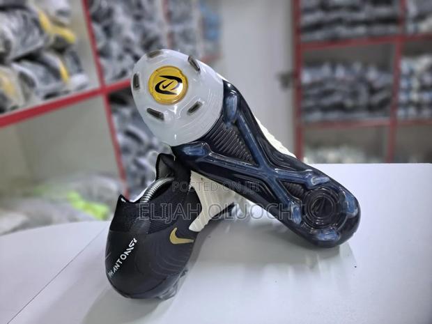 Nike Phantom Luna Ii Elite Fg Boots