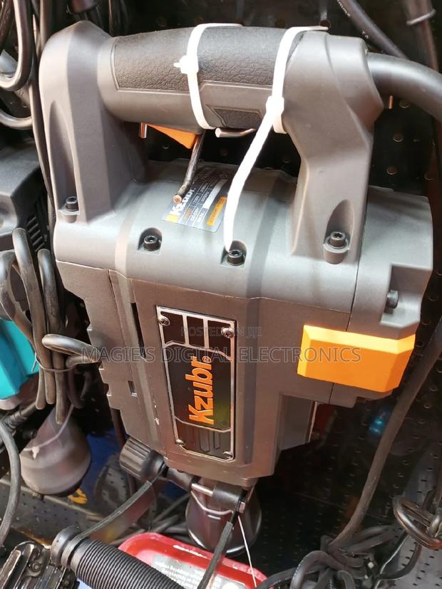 Highly Recommend 1700w Kzubr Demolition Hammer