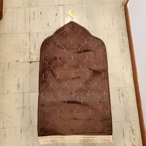Flannel Muslim Prayer Mat (Big Size- 70cm/110cm)