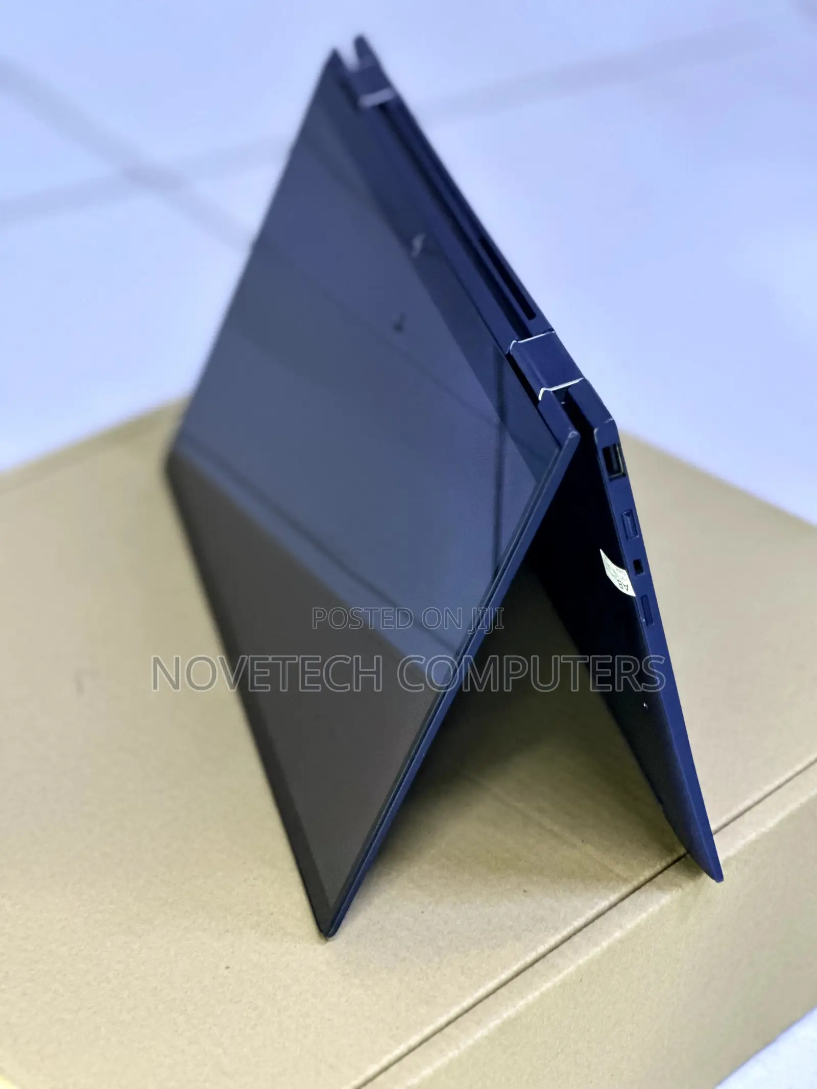 Laptop HP Elite Dragonfly X360 11th Gen 16GB Intel Core I7 SSD 512GB
