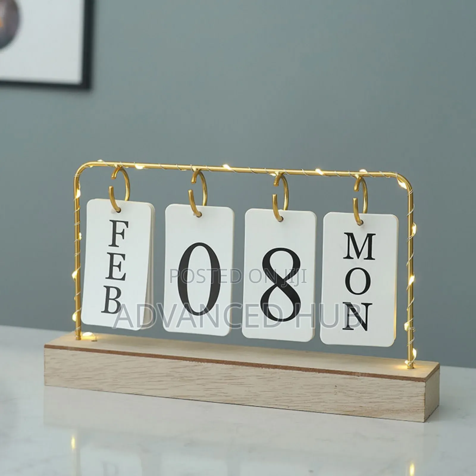 Desktop Calendar With Light