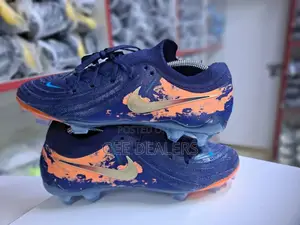 Original Phantom Luna Football Cleats,