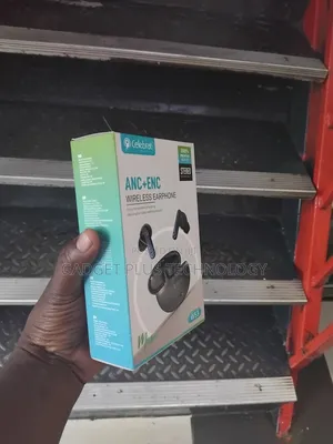 Celebrat Wireless Earphones W53