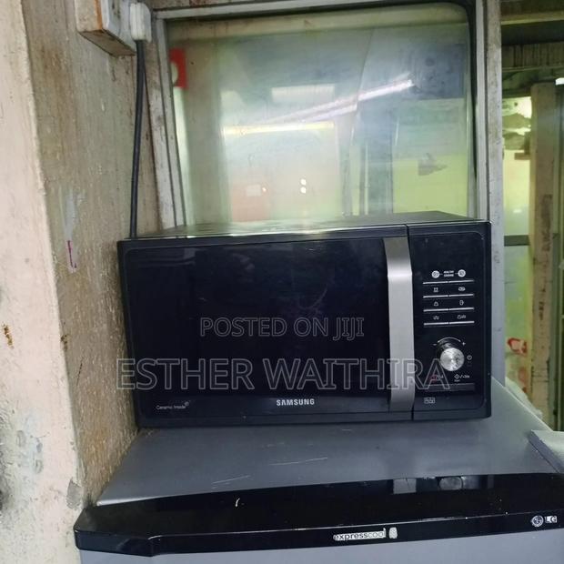 Sumsung Microwave - thumbnail 3