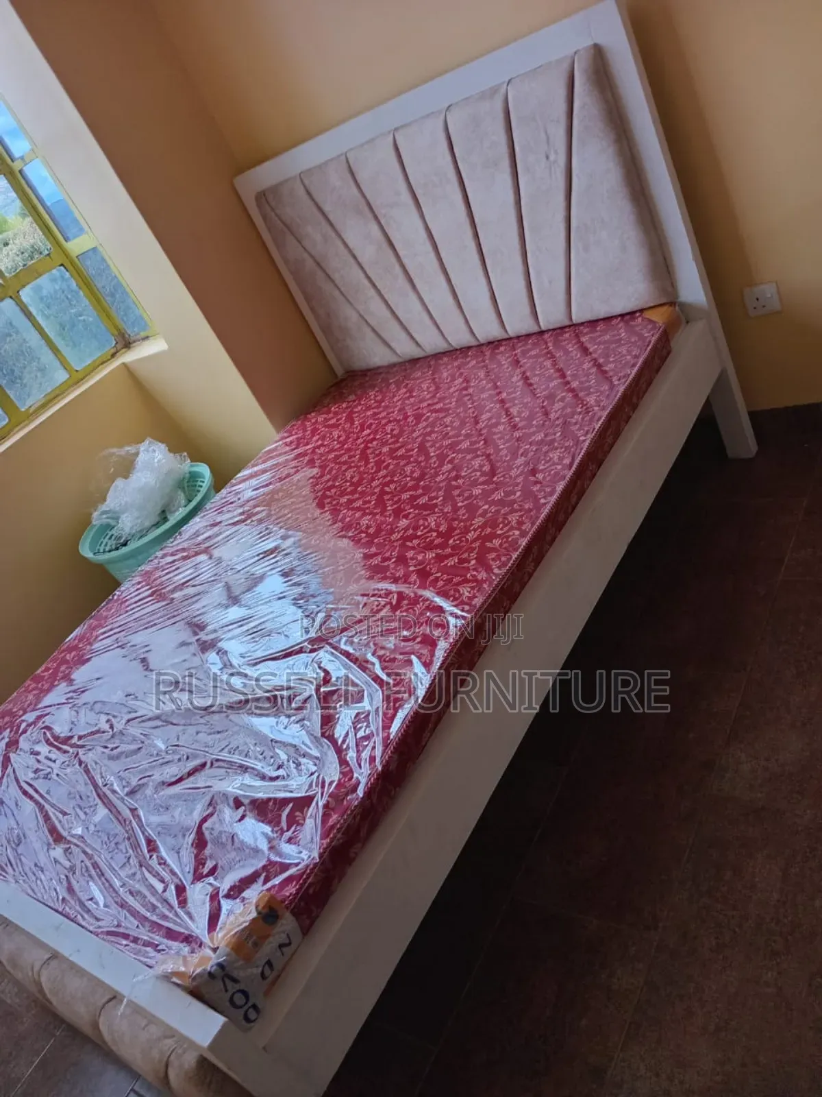 Durable Mocket Chester Bed
