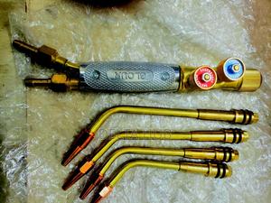 High-Performance Cutting Torch Delivers a Concentrated Flame - thumbnail 2