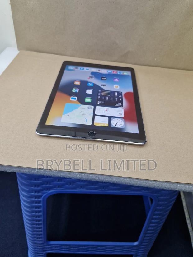 Apple iPad Air 2 64 GB Gray - thumbnail 8