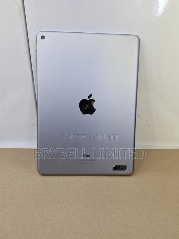Apple iPad Air 2 64 GB Gray - main view