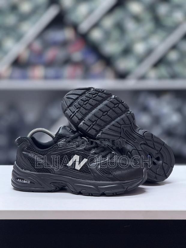 New Balance 530 Trainer All Black - main view