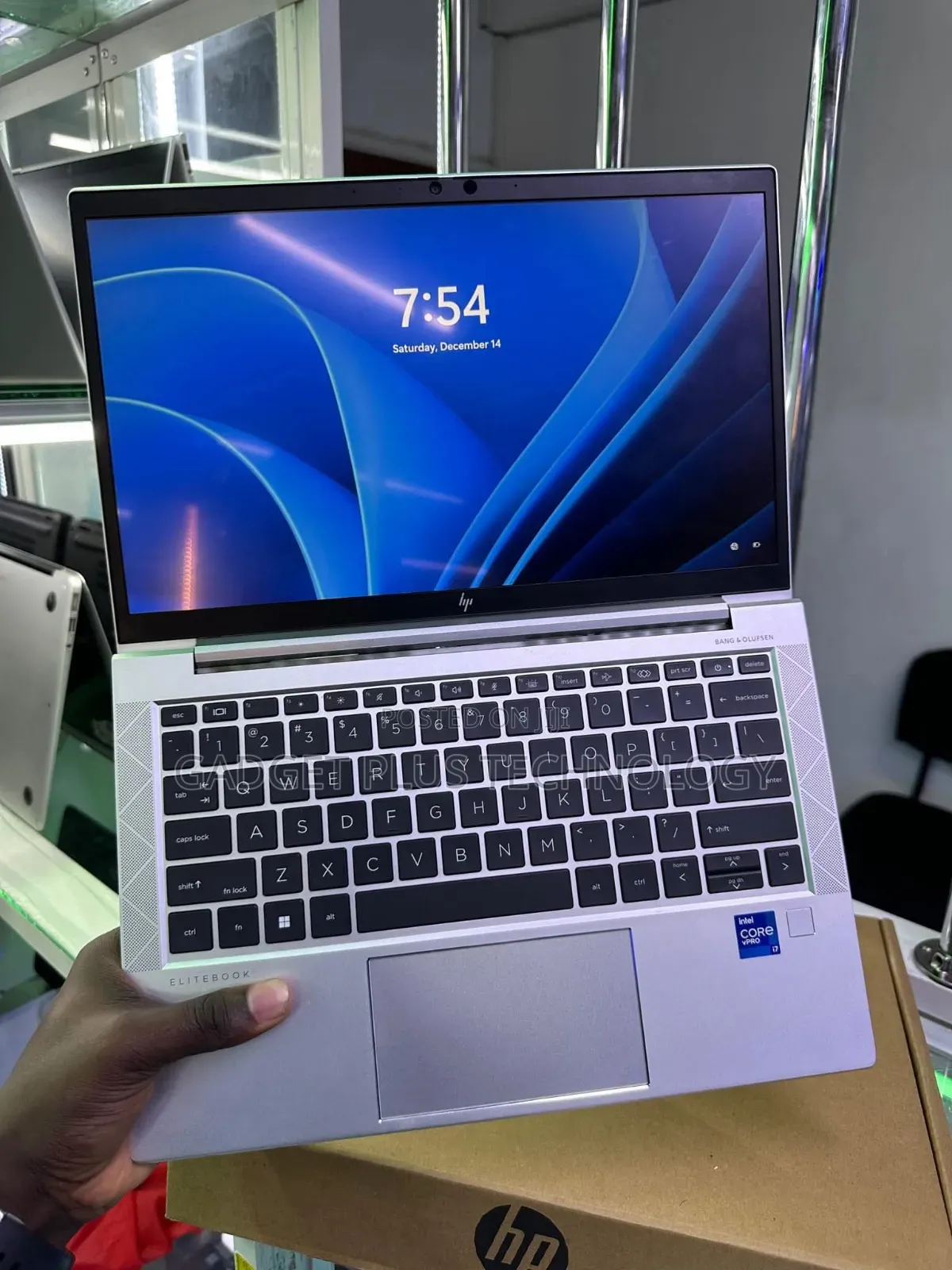 Laptop HP EliteBook 830 G8 16GB Intel Core i7 SSD 512GB