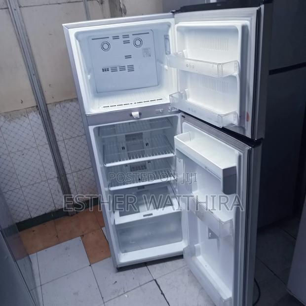 Lg Energy Saver Fridge - thumbnail 3