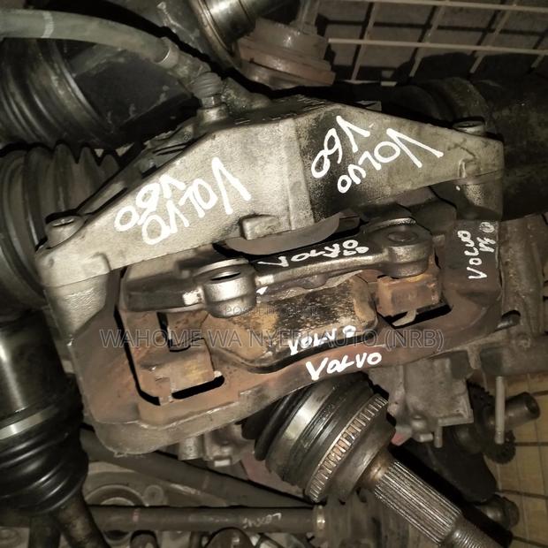 Brake Calliper Volvo V60 - thumbnail 2