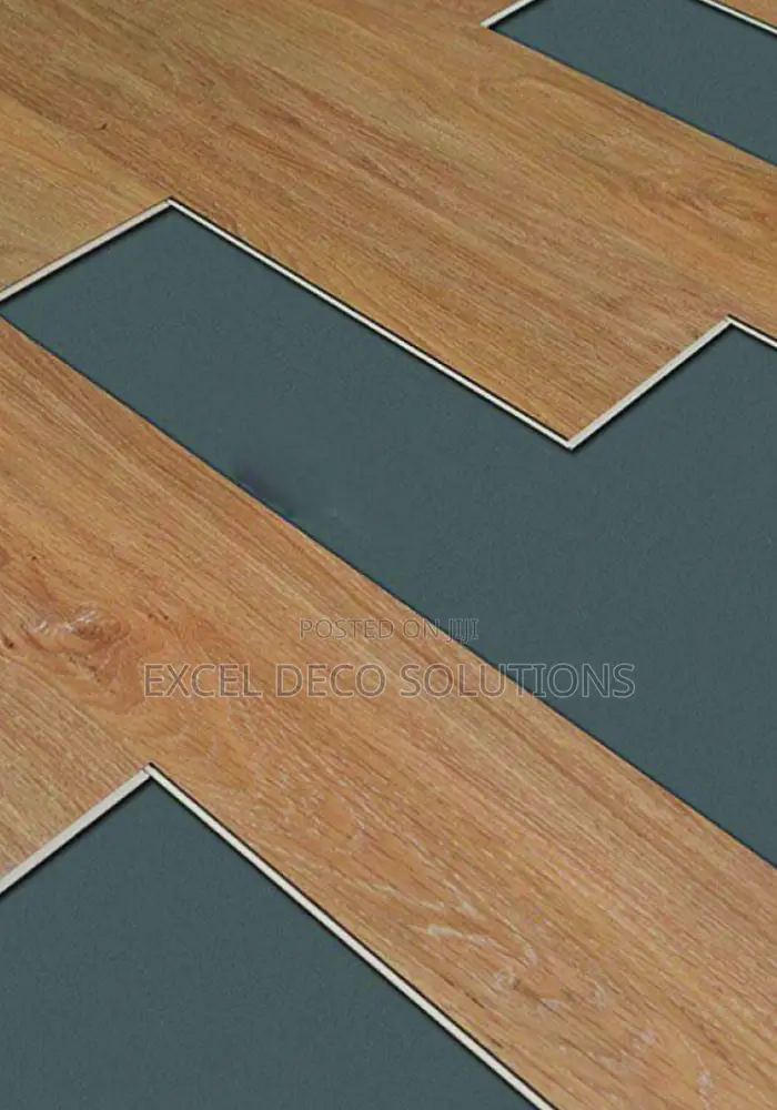 Midnight Grey Spc Stone Core