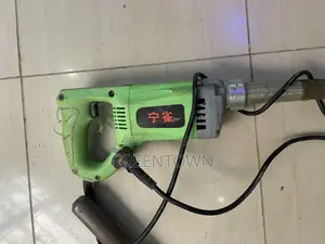 High Power Electric Concrete Vibrator - 1800 Watts