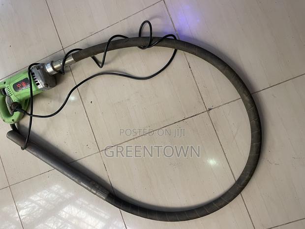 High Power Electric Concrete Vibrator - 1800 Watts - thumbnail 4