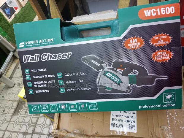 Well Performing 1600w Power Action Wall Chaser - main view