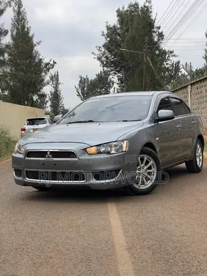 Mitsubishi Galant 2014 Gray