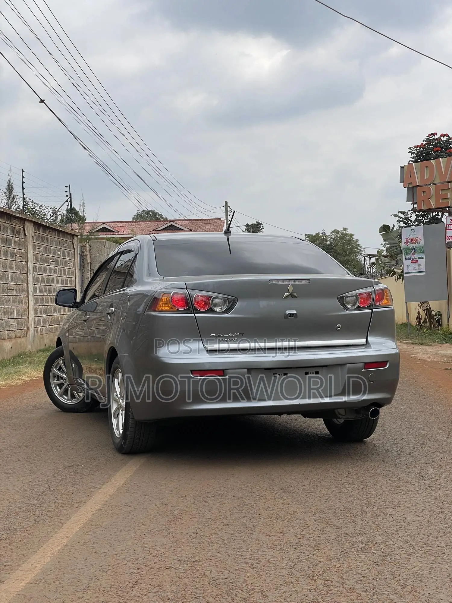 Mitsubishi Galant 2014 Gray