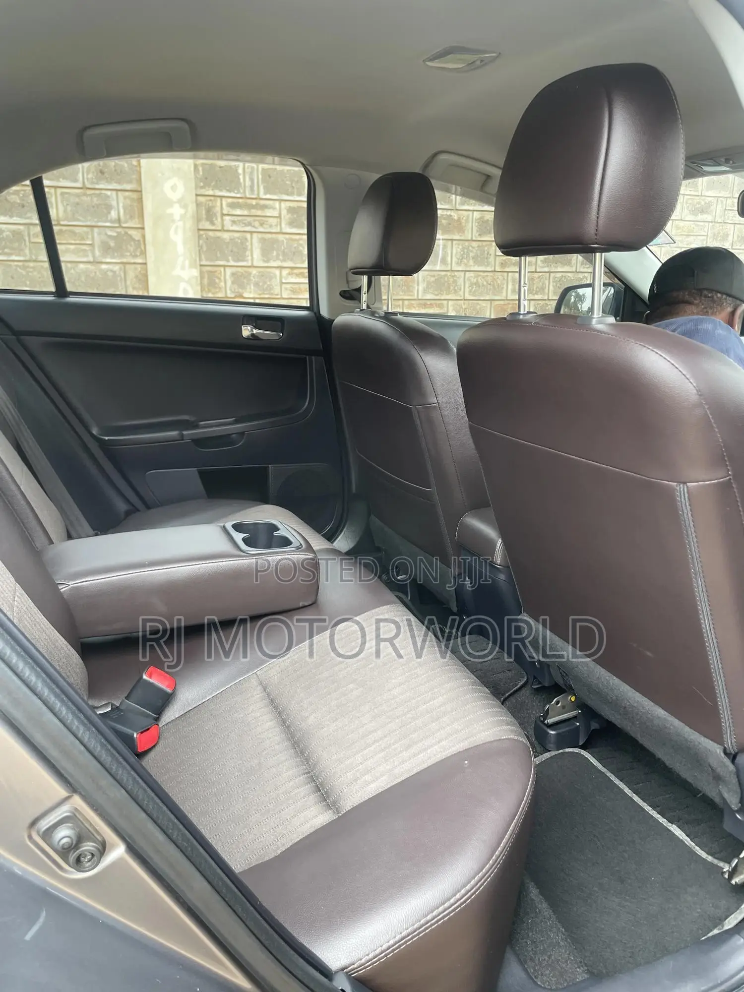 Mitsubishi Galant 2014 Gray