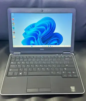 Laptop Dell Latitude E7240 4GB Intel Core I5 SSD 128GB