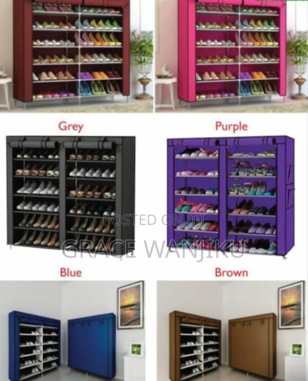 Double Shoerack* - main view