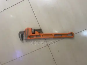 Heavy Duty Pipe Wrench - 18’’