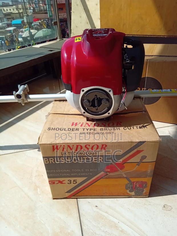 Windsor Shoulder Type Brush Cutter, Model Gx35.