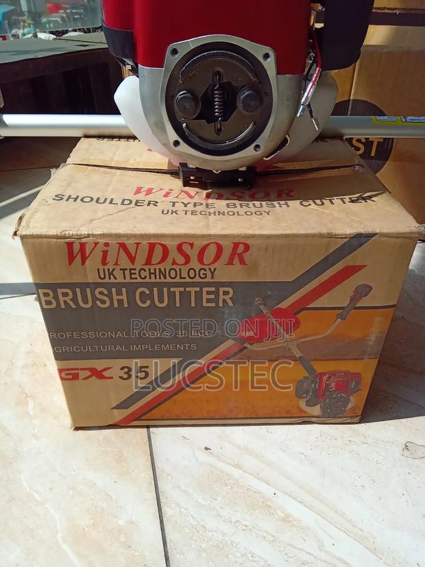 Windsor Shoulder Type Brush Cutter, Model Gx35. - thumbnail 2