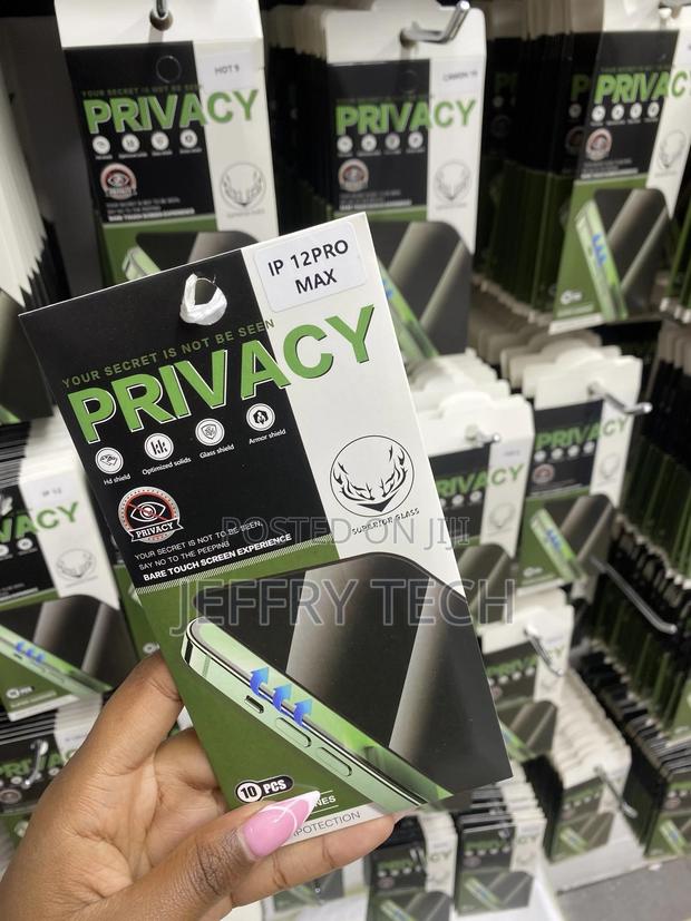 Sinye Privacy Tempered Glass Protector for iPhone 12 Pro Max - thumbnail 3