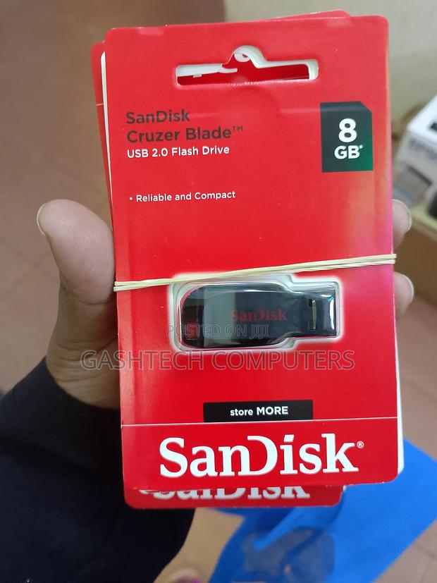 Cruzer Blade Usb 2.0 Sandisk 8gb Flash Drive - thumbnail 2