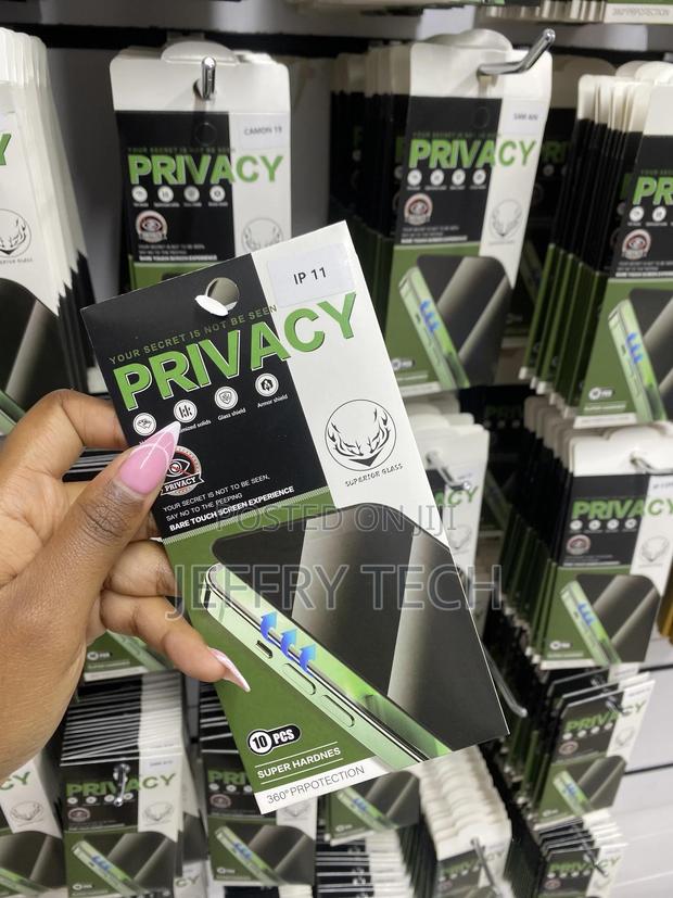 Flexar Privacy Screen Protector for iPhone 11 Tempered Glass - main view