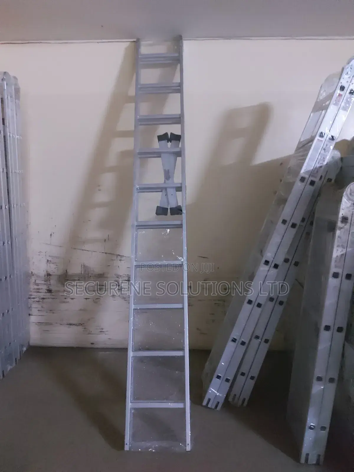 Fundi 2 X 10/20ft Aluminum Folding Ladder