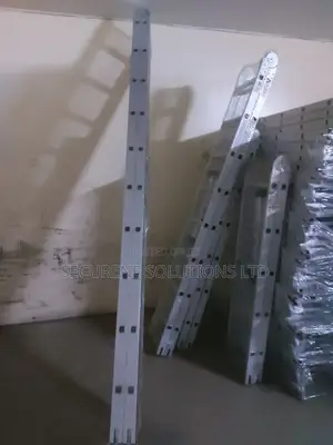 Fundi 2 X 10/20ft Aluminum Folding Ladder